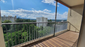 Appartement rénové en Location à Lyon / 5 pièces 123m2