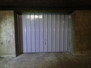 Garage / box en Location à Lyon-6eme-arrondissement